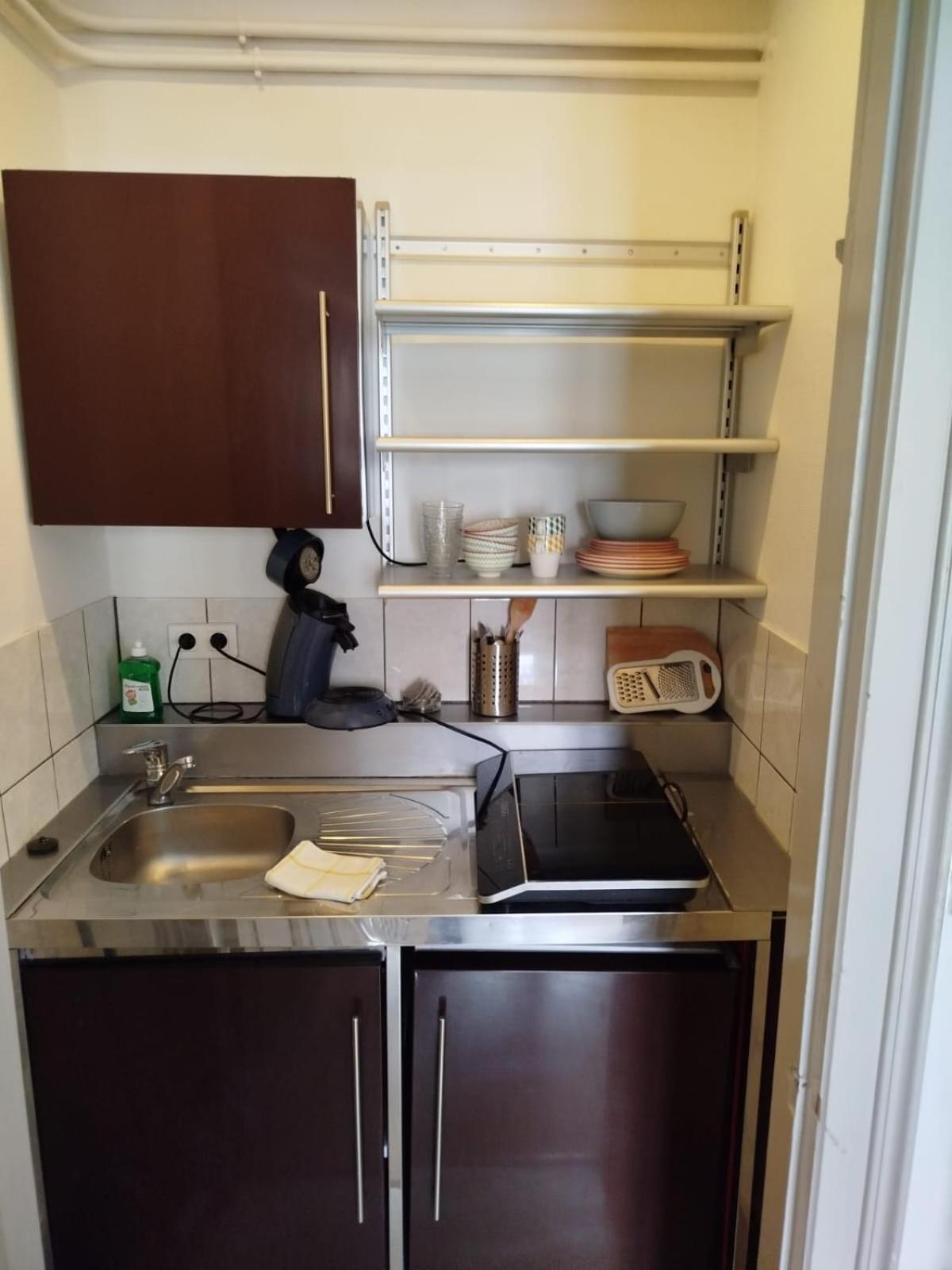 Le Carnot 2 Apartment เบอซองซง ภายนอก รูปภาพ
